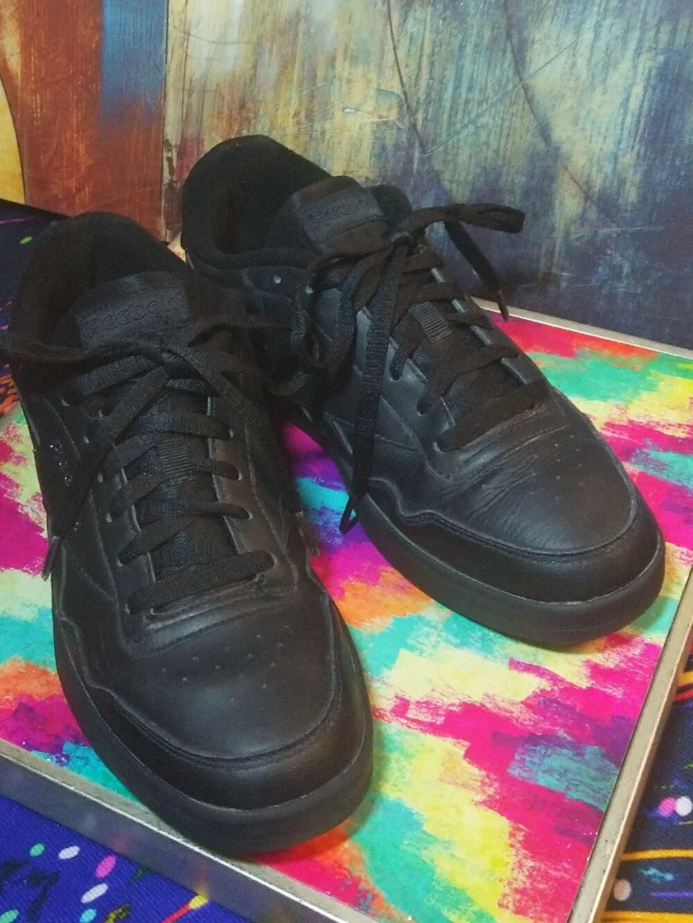 Size 8 - Reebok Royal Black - BS9090